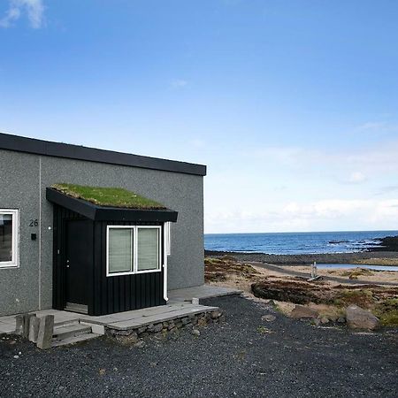 Hvassahraun Cabin By The Sea Vogar  Екстериор снимка