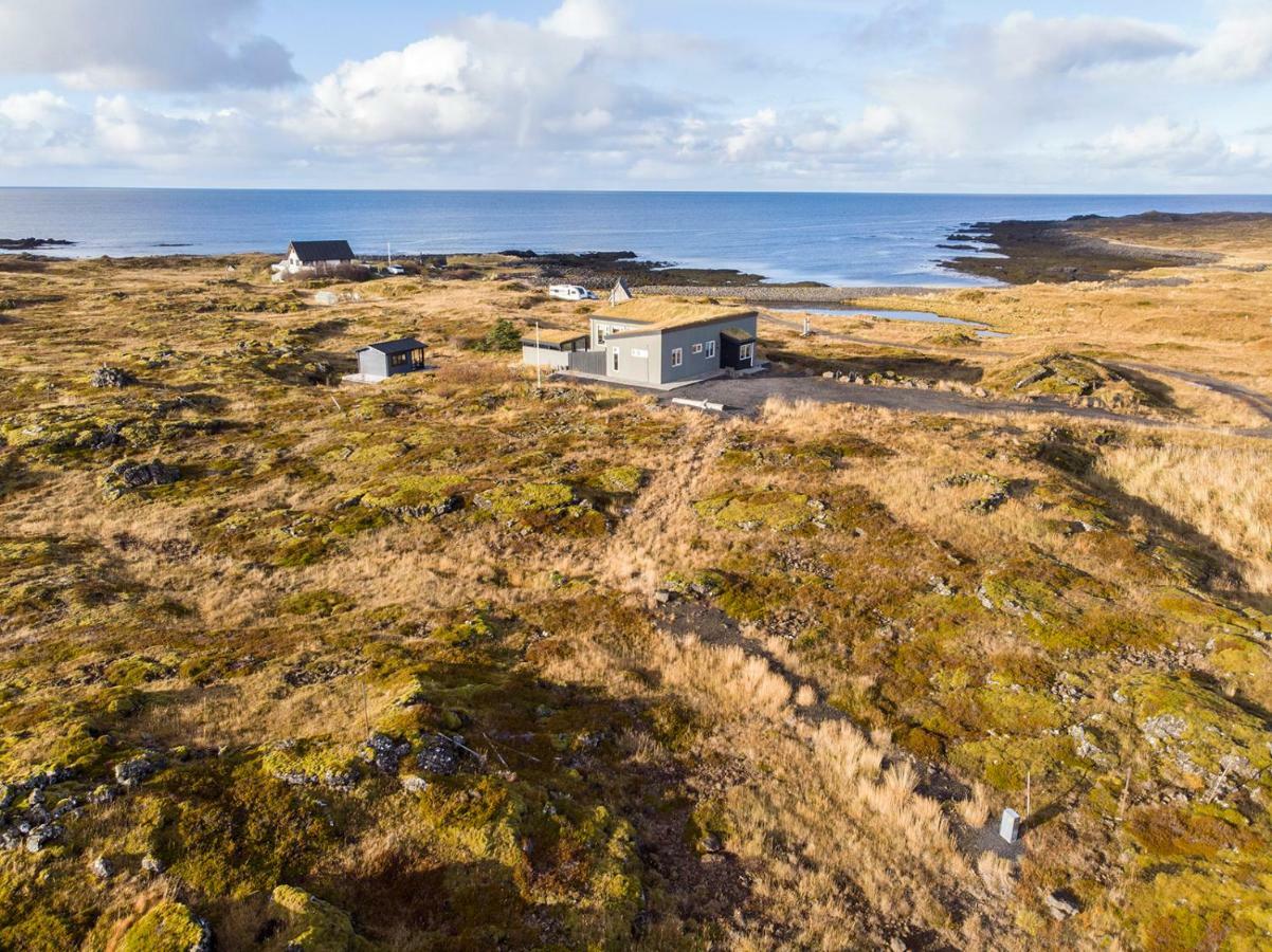 Hvassahraun Cabin By The Sea Vogar  Екстериор снимка